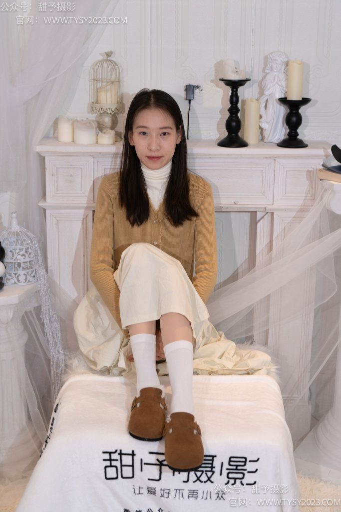 甜予攝影 013 帆帆-平底鞋、白棉襪、裸足[129P/2V/9.90GB]插圖1