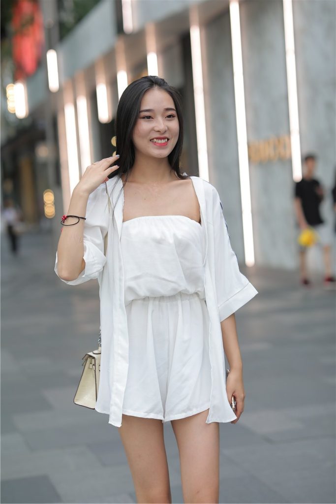 精選街拍 No.381 清純的鄰家女孩 [41P/20M]插圖3