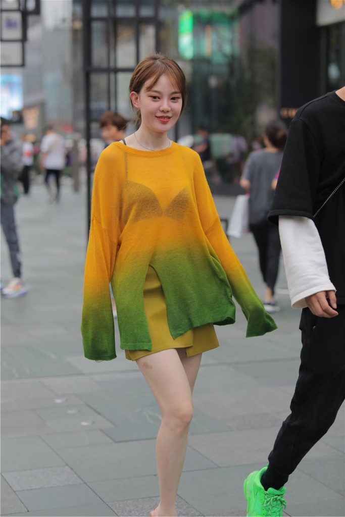 精選街拍 No.382 甜美可愛(ài)向日葵 [51P/26M]插圖1