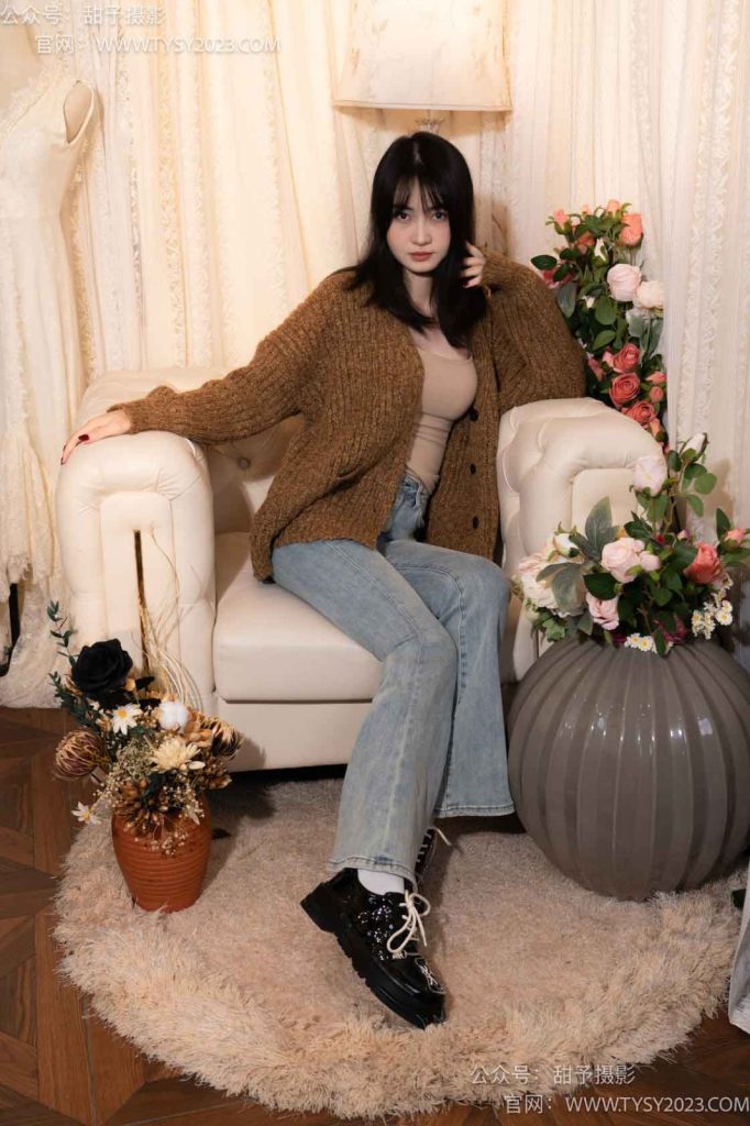 甜予攝影 NO.031 小野-皮鞋、白棉襪、油量灰絲（腳尖透明款、庫里絲）[129P/2V/9.79GB]插圖