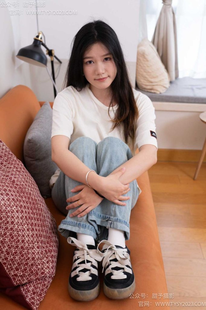 甜予攝影 NO.043 松松-帆布鞋、白棉襪、裸足[118P/2V/9.64GB]插圖3