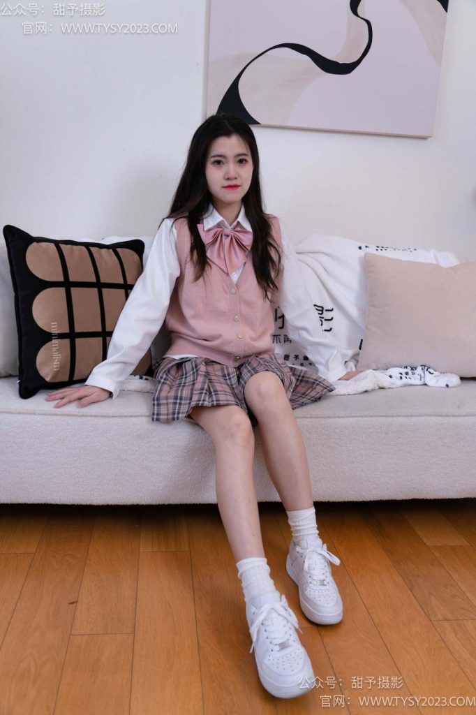 甜予攝影 NO.049 小粥-板鞋、白棉襪、裸足[135P/2V/10.13GB]插圖4