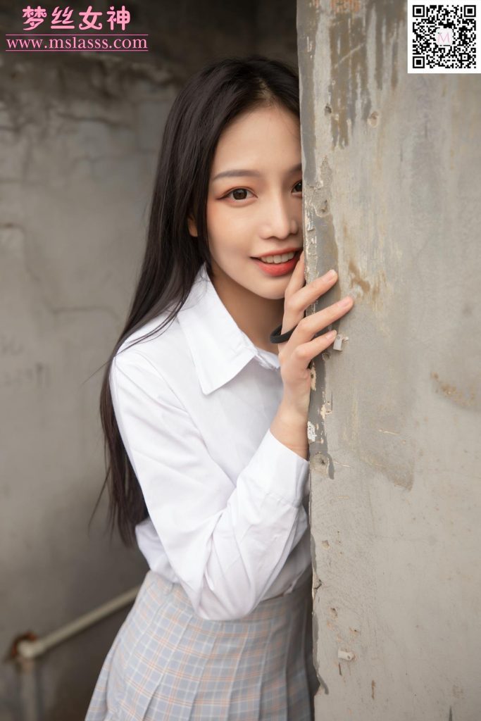 [MSLASS夢(mèng)絲女神] 2020-04-03 小蘇琪 性感的小嘴唇 [70P/514M]插圖3