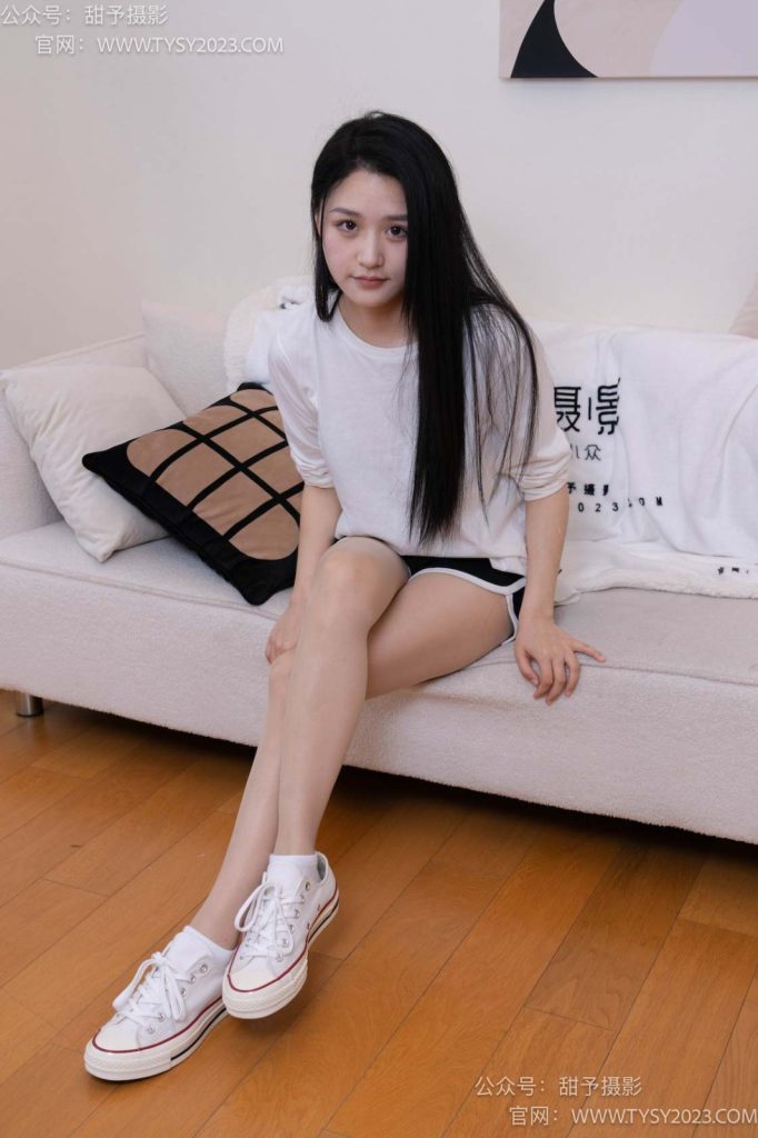 甜予攝影 NO.061 瀾瀾-帆布鞋、白棉襪、肉絲（腳尖加固款） [129P/2V/9.84GB]插圖2