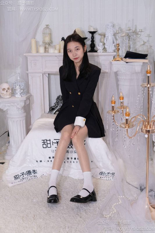 甜予攝影 NO.075 小桃-皮鞋、白棉襪、肉絲（腳尖加固款）[129P/2V/9.67GB]-無料攝影圈