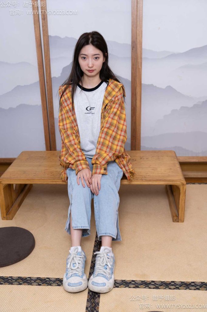 甜予攝影 NO.078 雪梨-帆布鞋、白棉襪、裸足[140P/2V/10.18GB]插圖3