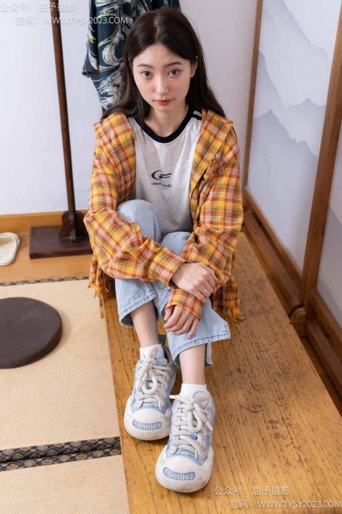 甜予攝影 NO.078 雪梨-帆布鞋、白棉襪、裸足[140P/2V/10.18GB]插圖4