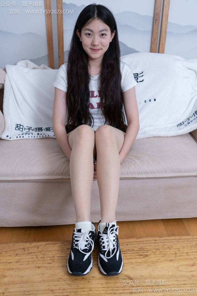 甜予攝影 NO.079 小云-運動鞋、白棉襪、肉絲（腳尖加固款）[139P/2V/10.15GB]插圖4