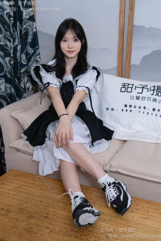 甜予攝影 NO.083 璇璇-運(yùn)動(dòng)鞋、白棉襪、裸足[133P/2V/9.95GB]-無(wú)料攝影圈