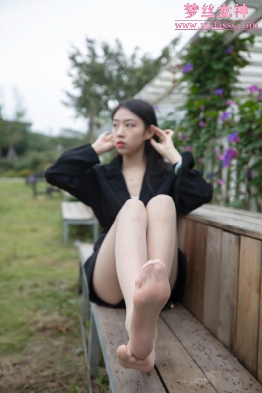 [MSLASS夢絲女神]2021.10.21 新模超細腿 娜貝兒[40P/206MB]-無料攝影圈