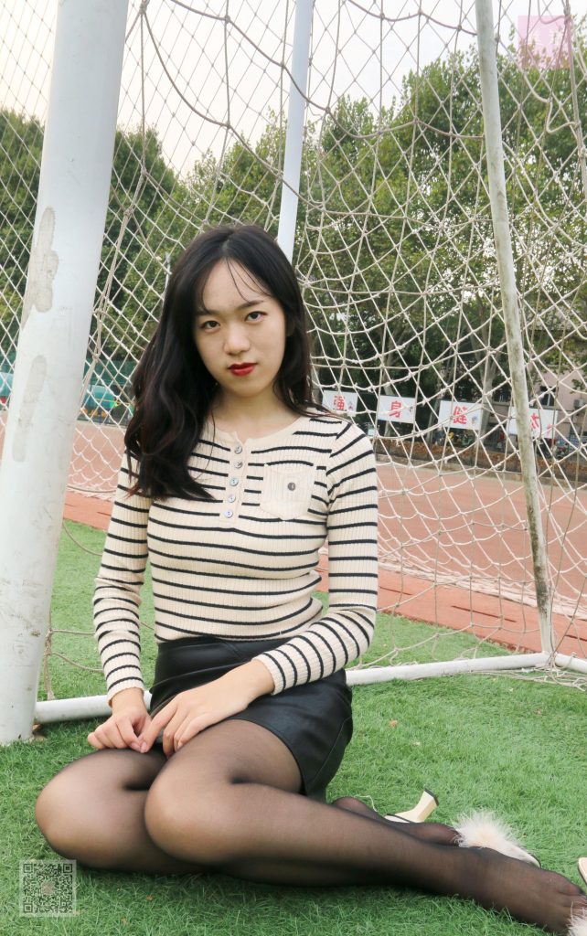 [SiHua思話] SH008 學(xué)而絲 子琦 [98P/274MB]插圖2