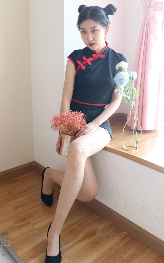 [SiHua思話] SH030 旗袍下的肉絲腳 露露 [96P/2V/462MB]插圖1