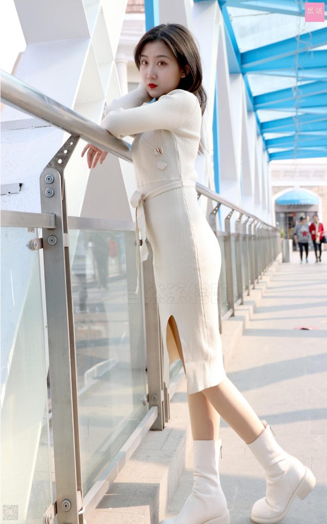 [SiHua思話] SH044 冬日步行街的薄肉絲 露露 [94P/2V/659MB]插圖1