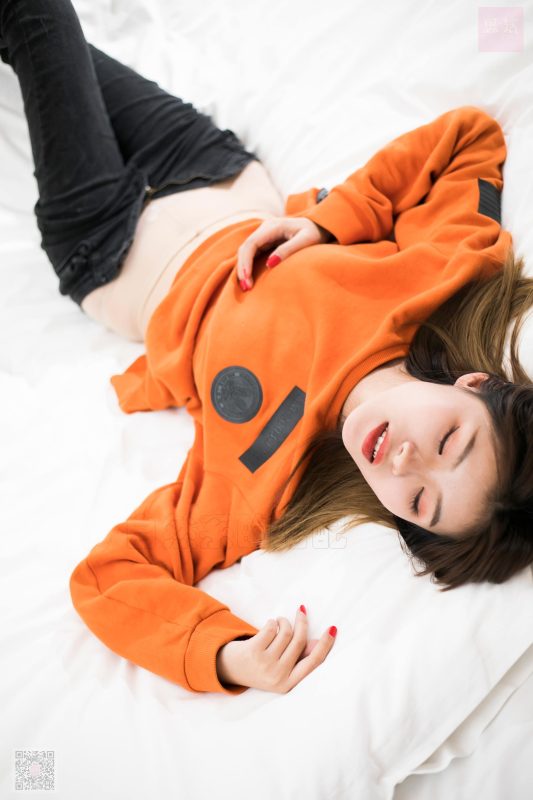 [SiHua思話] SH087 這次的庫里斯有點(diǎn)魅~ 可樂 [107P/2V/1.74G]-無料攝影圈