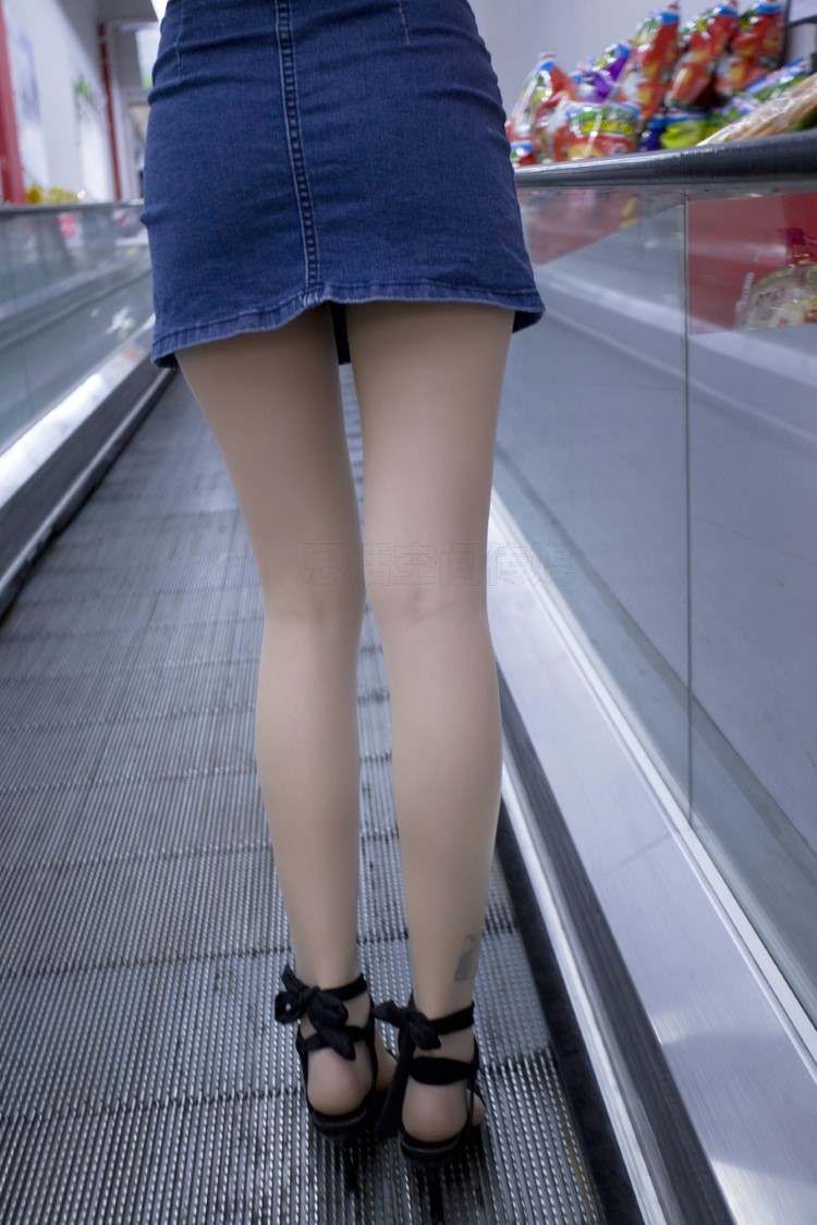 [SiHua思話]SH134 橘子（新模）超市拍到小姐姐的肉絲jiao [49P/96MB]插圖