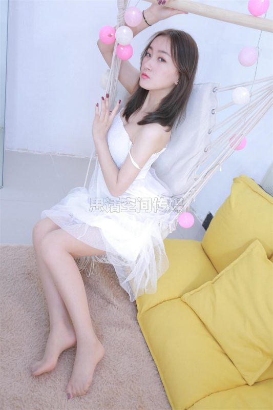 [SiHua思話] SH153 Reya 小白裙下的肉絲美腿 [49P/111MB]-無料攝影圈