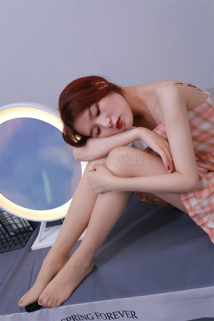 [SiHua思話] SH158 筱蝶 桌上的肉絲女孩 [50P/130MB]插圖2