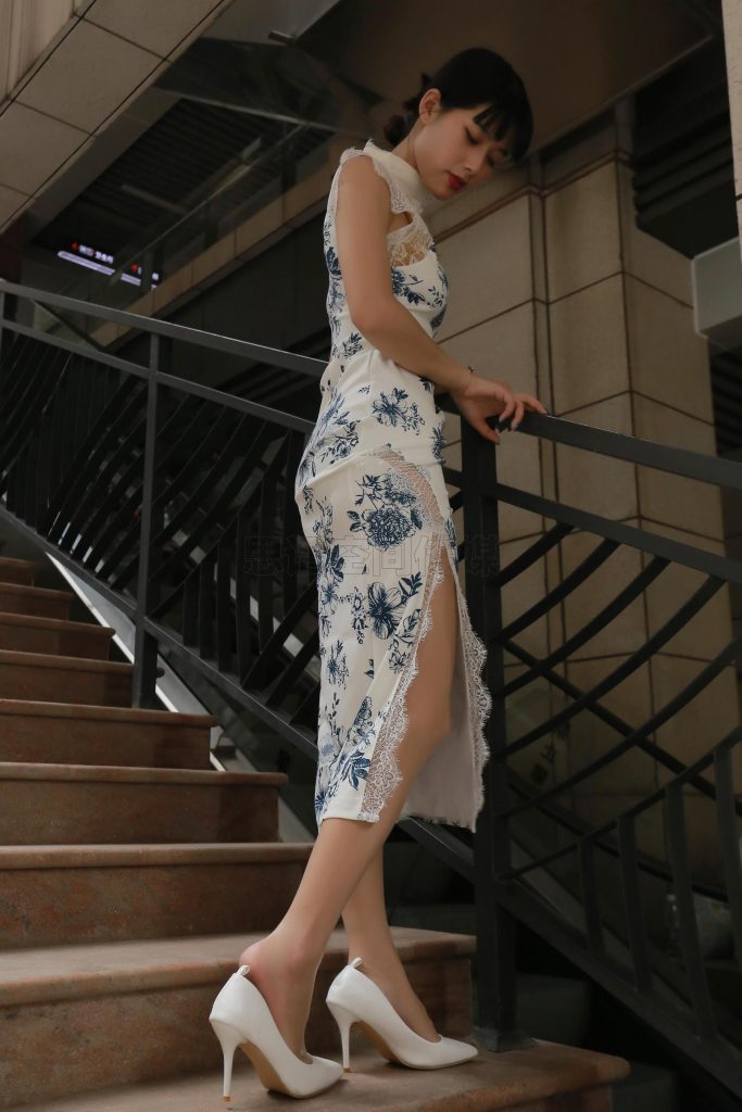 [SiHua思話]SH187 詩詩 穿肉絲的旗袍女神 [50P/101MB]插圖1