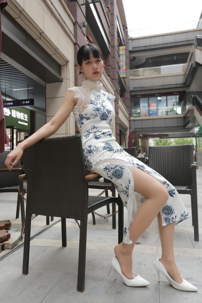 [SiHua思話]SH187 詩詩 穿肉絲的旗袍女神 [50P/101MB]插圖