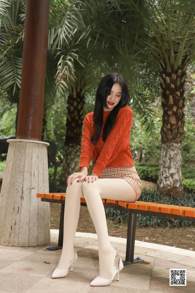 [SiHua思話] SJ065 橙子 冬日公園那一縷陽(yáng)光 [48P/76MB]插圖3