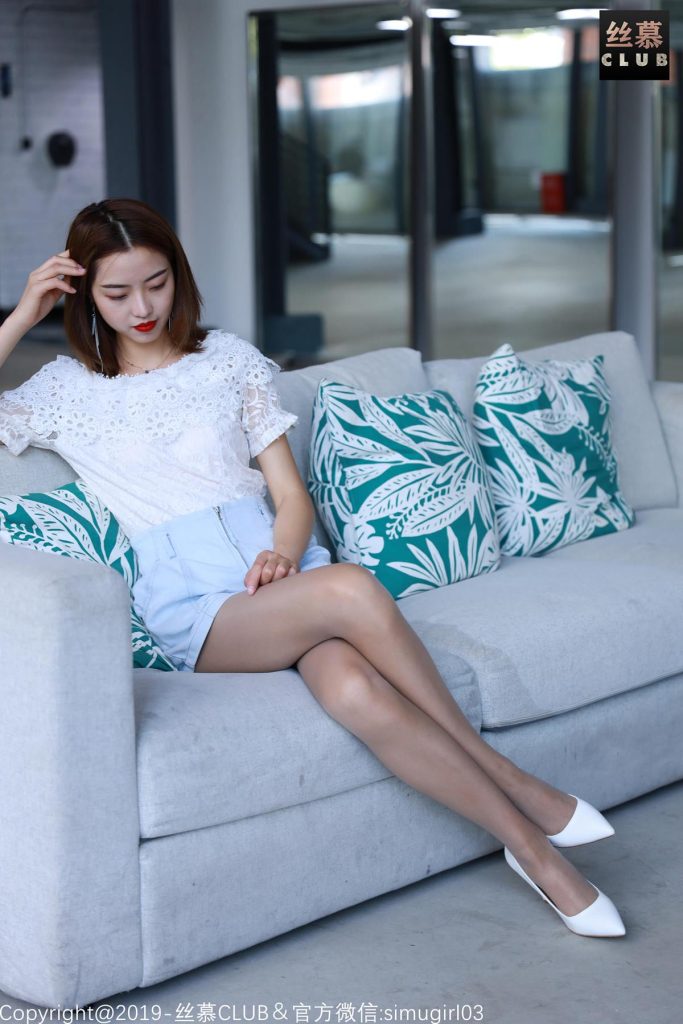 絲慕寫真 SM026 模特：丹丹 天天一元《聽說白色高跟和肉絲是絕配》[66P/110MB]插圖2