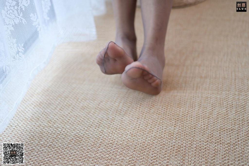 絲慕寫(xiě)真 SM126 天天一元 MIYA的高清灰絲 [90P/108MB]插圖3