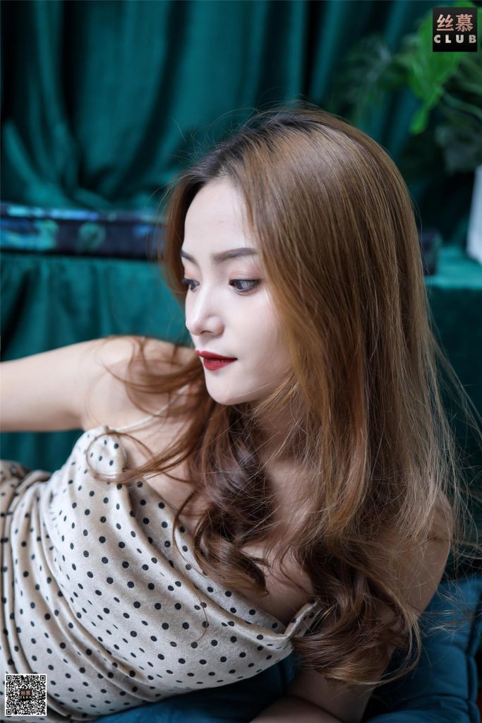 絲慕寫真 SM131 天天一元 MIMA《MIYA的吊帶裙》[70P/73.2MB]插圖