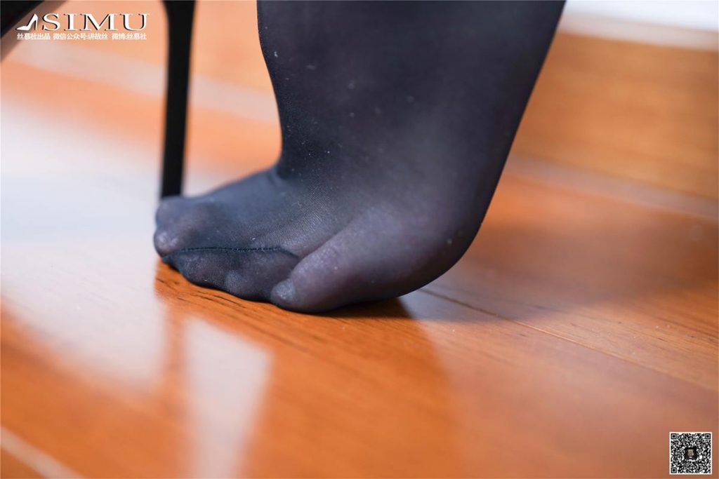 絲慕寫真 SM222 天天一元 新?！睹駠穂61P/218MB]插圖3