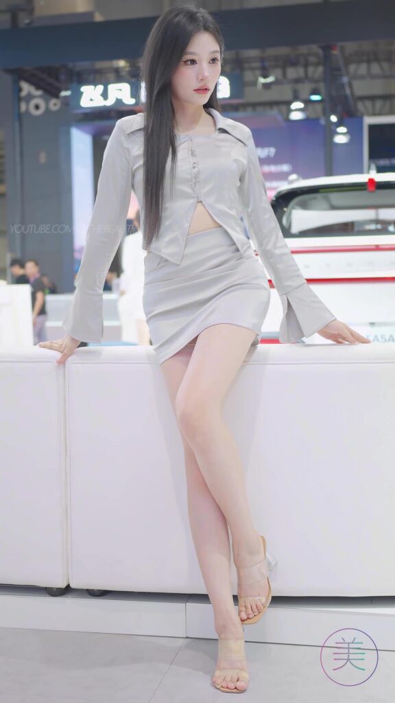 NO.0438 2023 東莞秋季車展 Racing Model 車模抖音網(wǎng)紅隨拍車模01[1V/132MB]插圖1