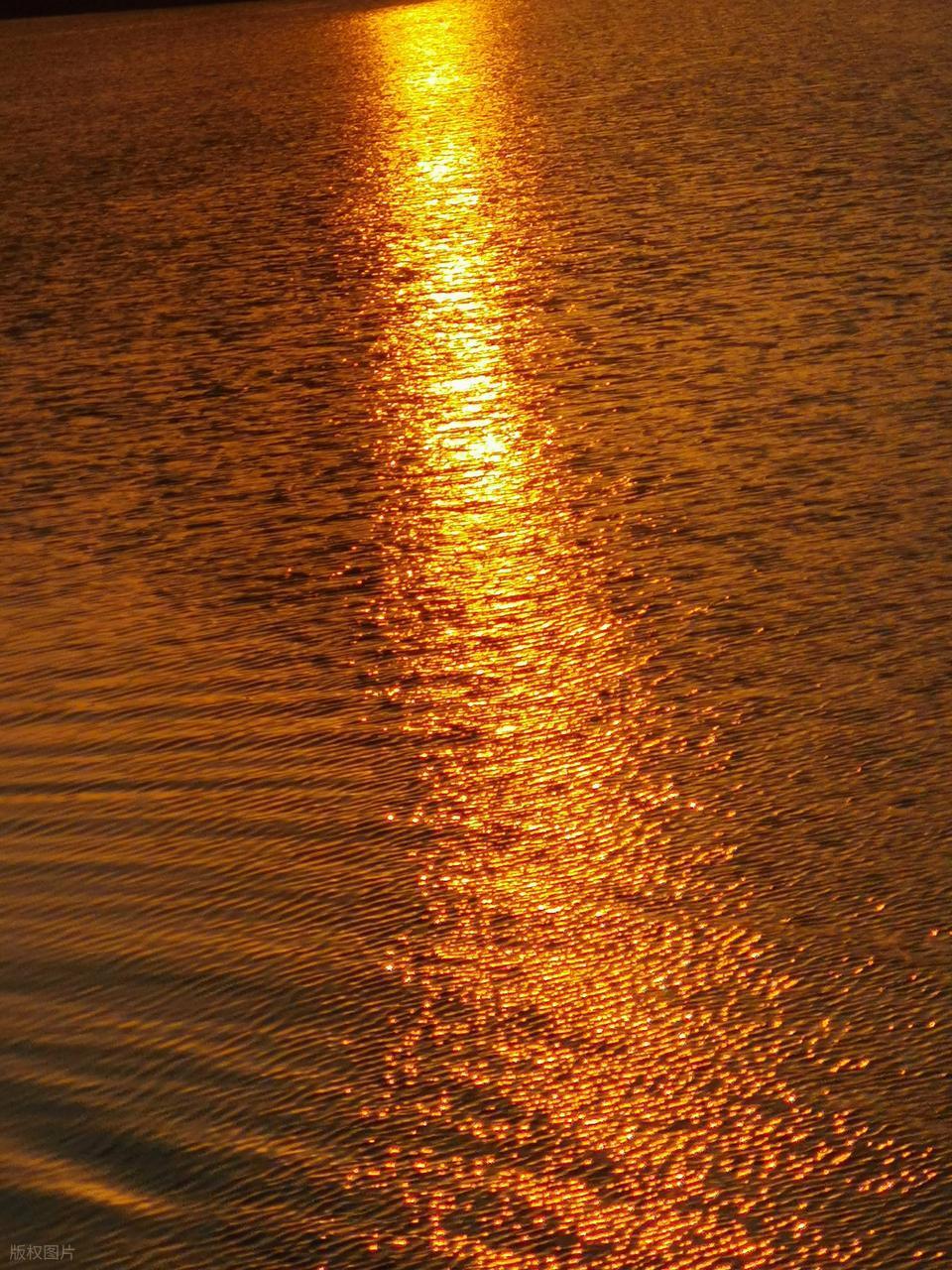 波光粼粼水面拍攝全攻略：從參數(shù)到氛圍的核心技巧插圖1