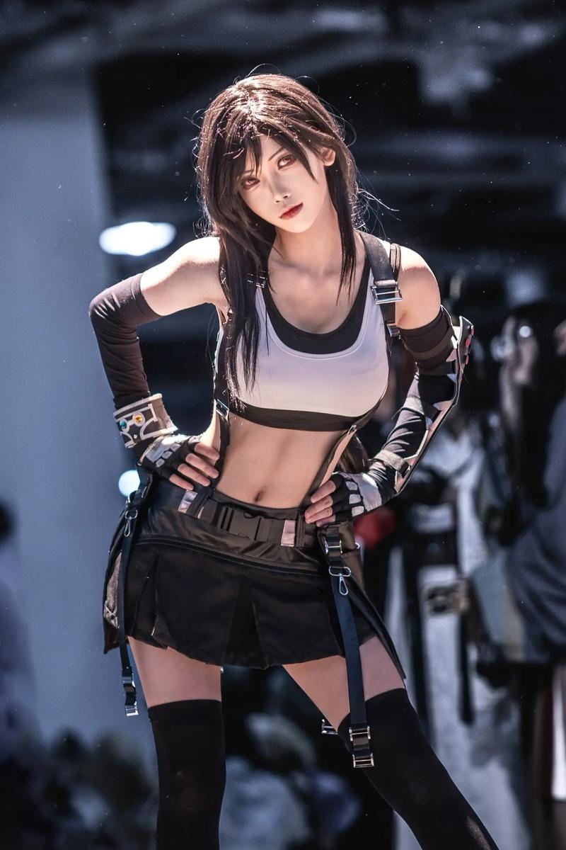 大尺度Cosplay井噴：當(dāng)個(gè)性表達(dá)遇上文化邊界，我們?cè)撊绾慰创?？插圖2