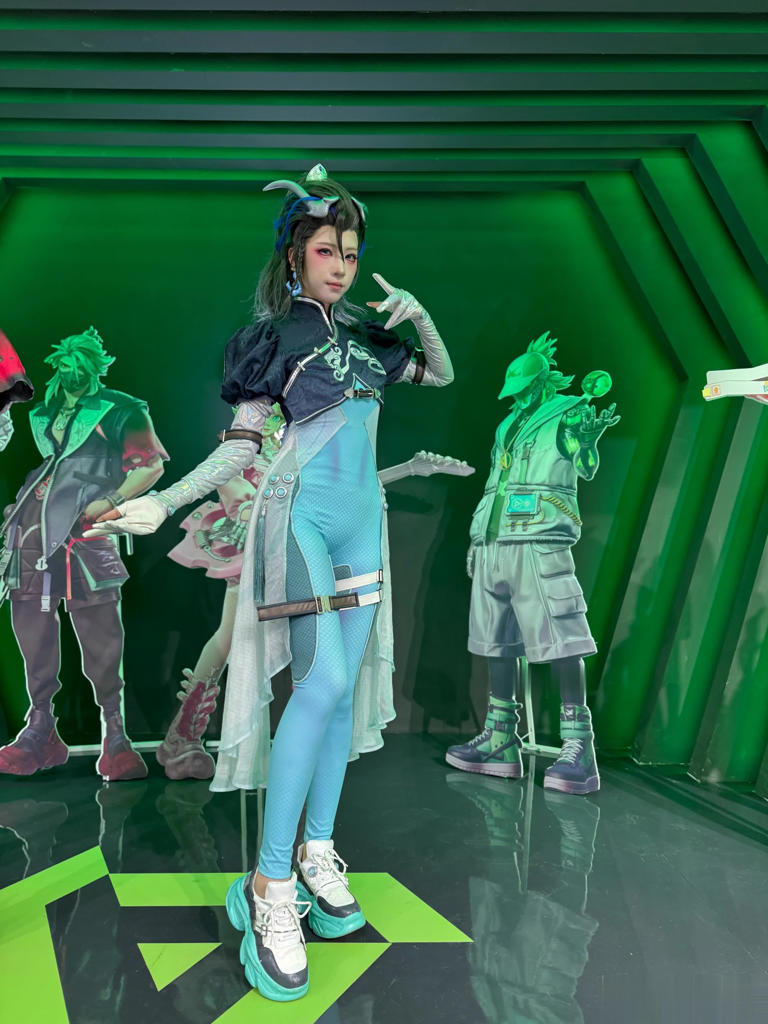 莉莉絲CJ2025：《遠(yuǎn)光84》梅歇爾COS小姐姐可愛暴擊！插圖6