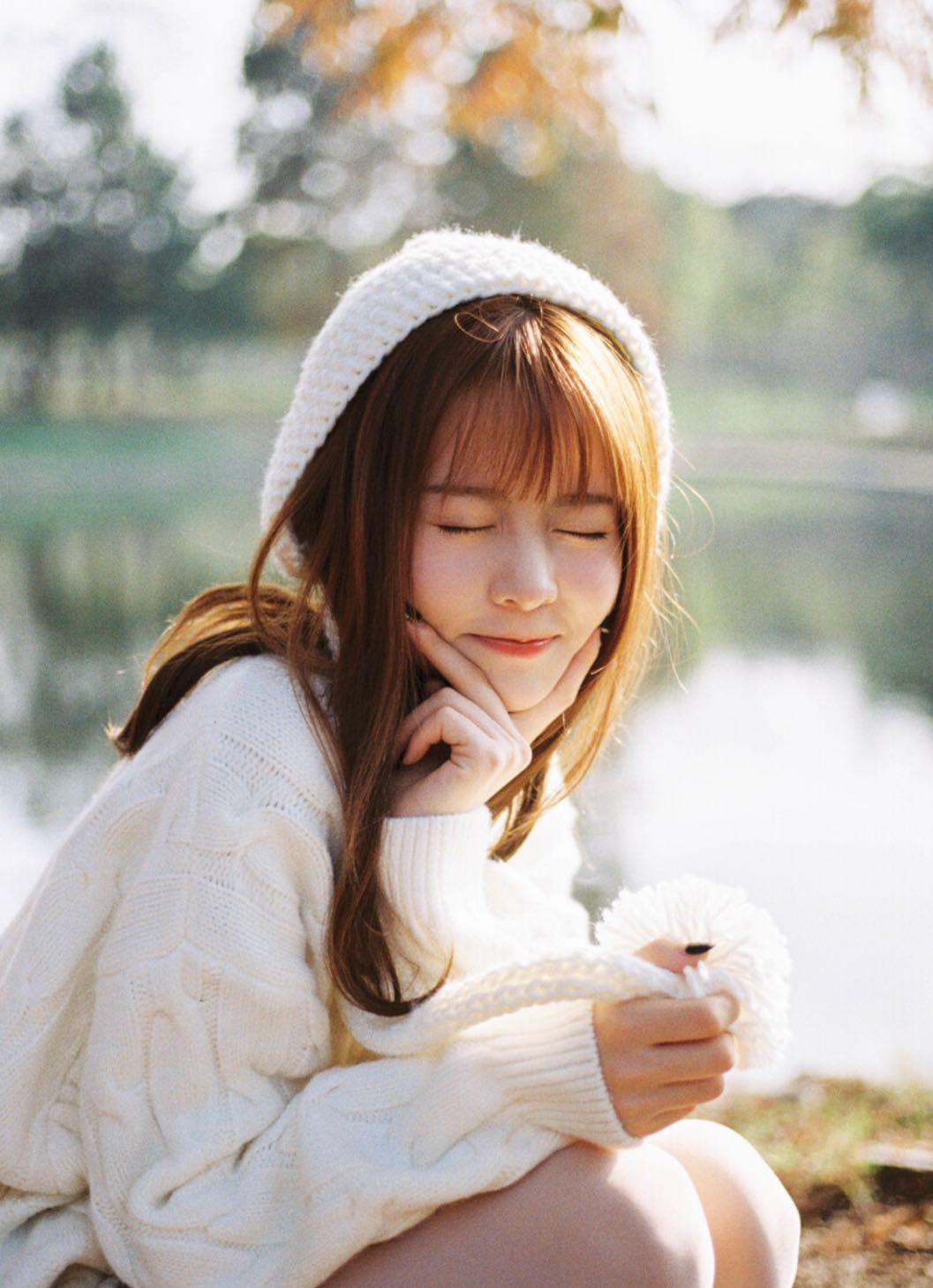 秋天拍人像的8個技巧，唯美文藝又好看，拍照景美仁也美插圖4