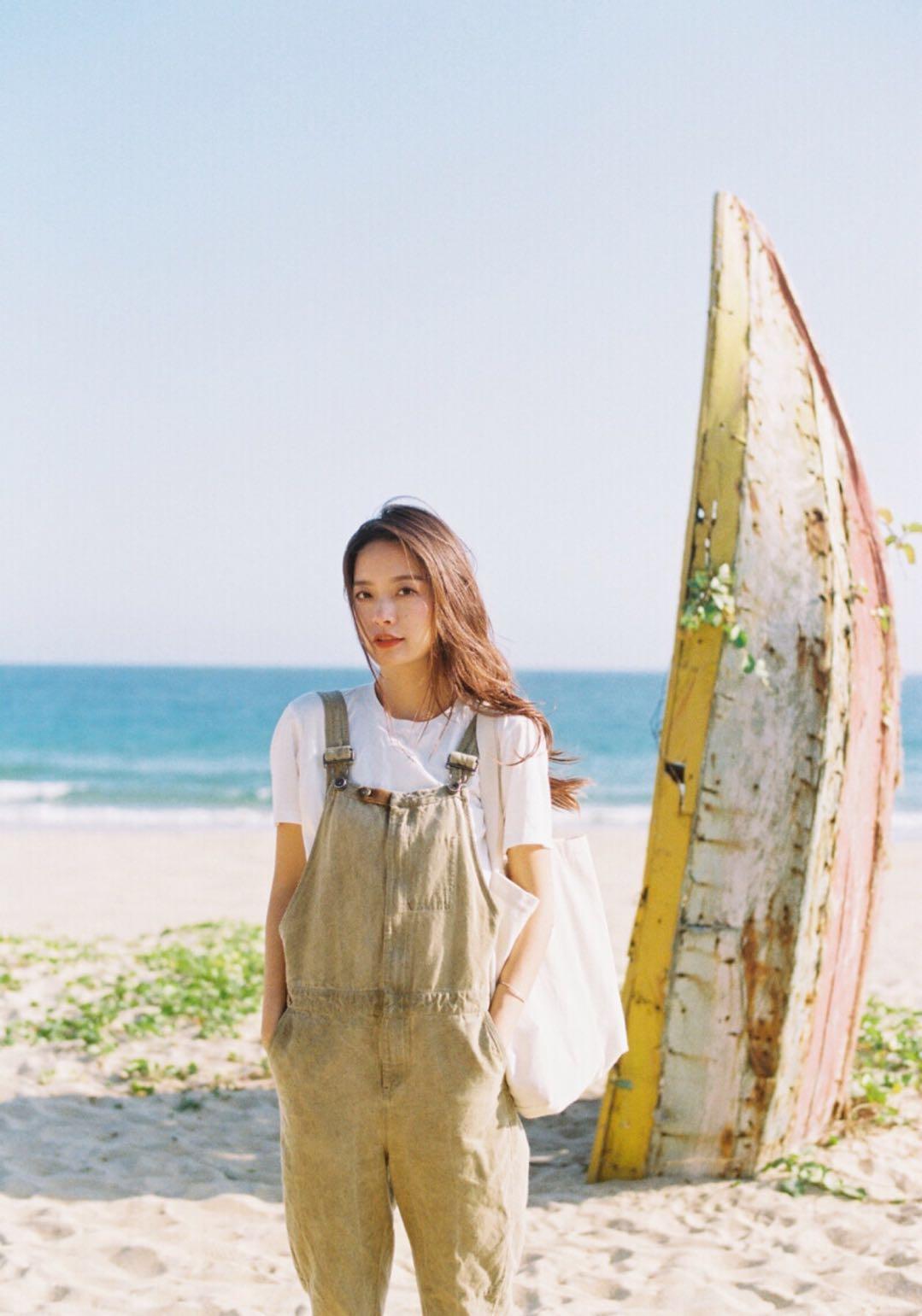 假期游玩拍照的9個姿勢，照著這些姿勢拍，拍照很美也自然-無料攝影圈