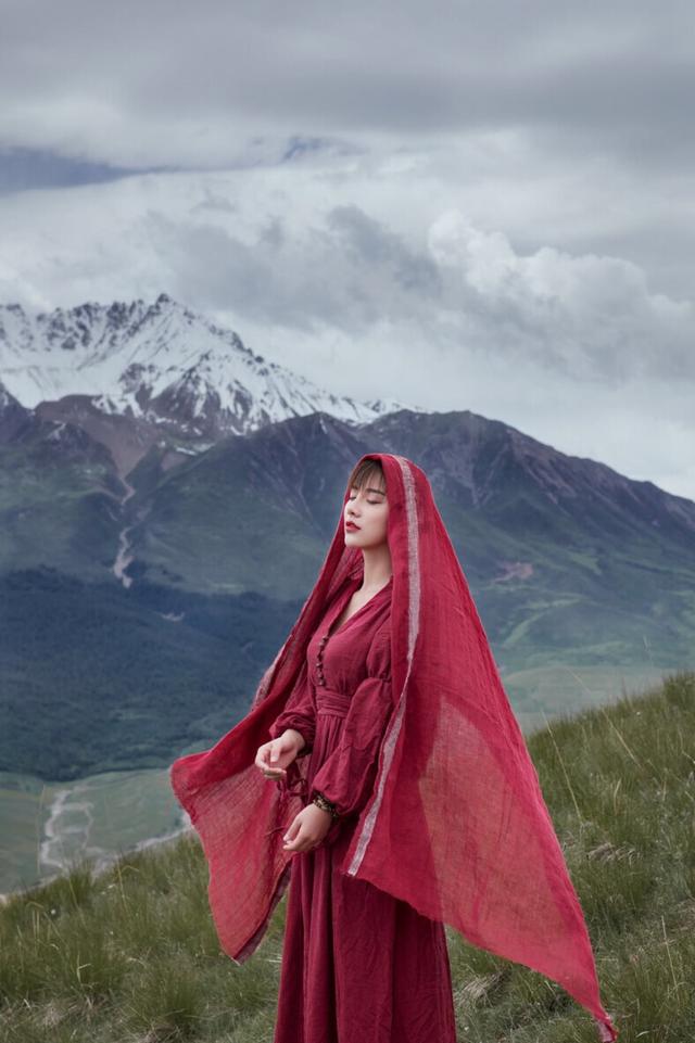 旅行照怎么拍得更美更吸睛？7個姿勢技巧，新手也能拍旅行美照插圖6