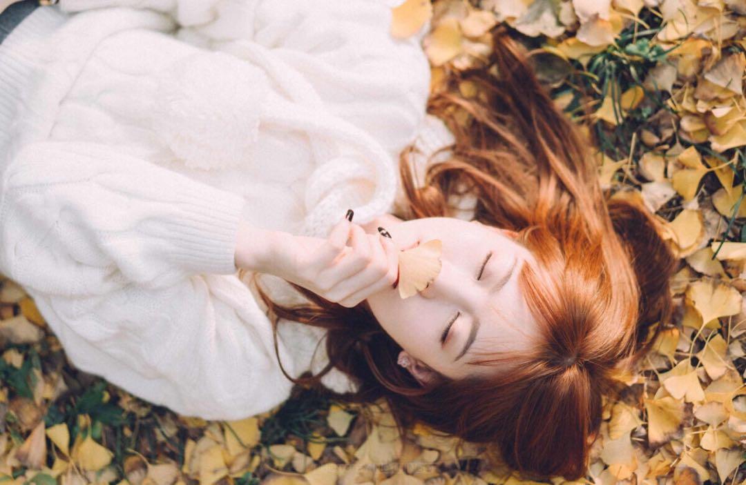 秋天拍人像的8個技巧，唯美文藝又好看，拍照景美仁也美插圖3