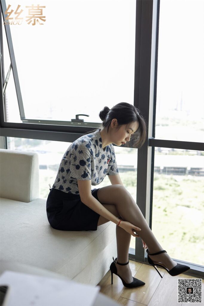 絲慕寫真 SM363 天天一元 可兒《面試灰絲空乘》[65P/111MB]插圖2