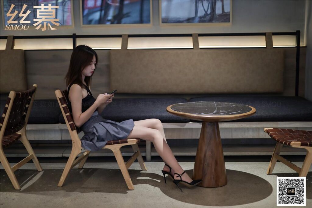 絲慕寫真 SM376 天天一元 米朵《玩足×挑鞋》[70P/88.8MB]插圖1