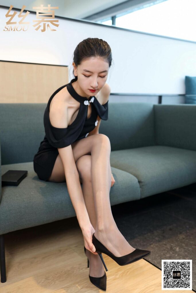 絲慕寫真 SM405 天天一元 茗茗《復(fù)古荷葉袖旗袍》[63P/198MB]插圖