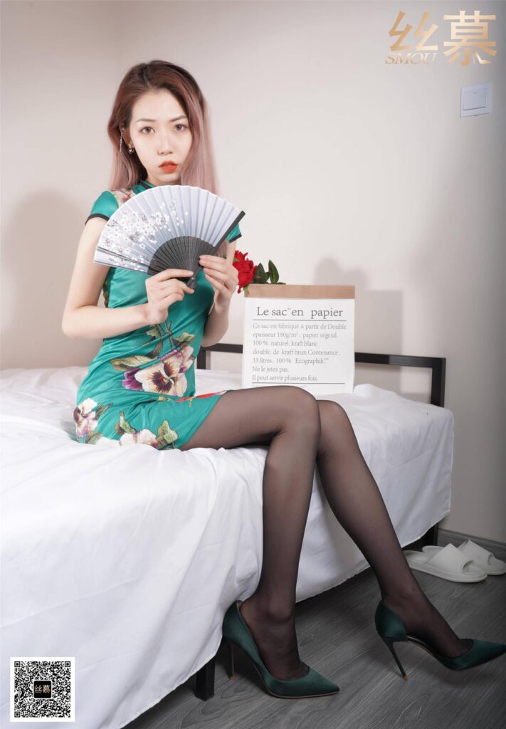 絲慕寫真 SM409 天天一元 新模《復(fù)古經(jīng)典旗袍》[64P/71M]插圖1