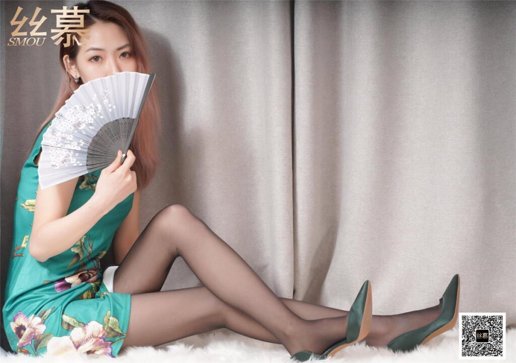 絲慕寫真 SM409 天天一元 新?！稄?fù)古經(jīng)典旗袍》[64P/71M]插圖2