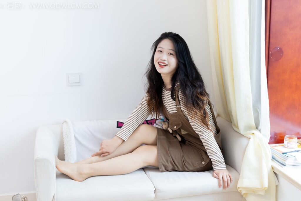 物戀傳媒 NO.2388 小紫-皮鞋、薄肉絲大腿襪[160P/1V/3.28GB]插圖