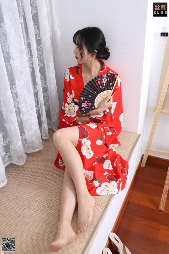 [絲慕GIRL]特寫(xiě)集 TX010 佳佳《和服》[87P/379MB]插圖3