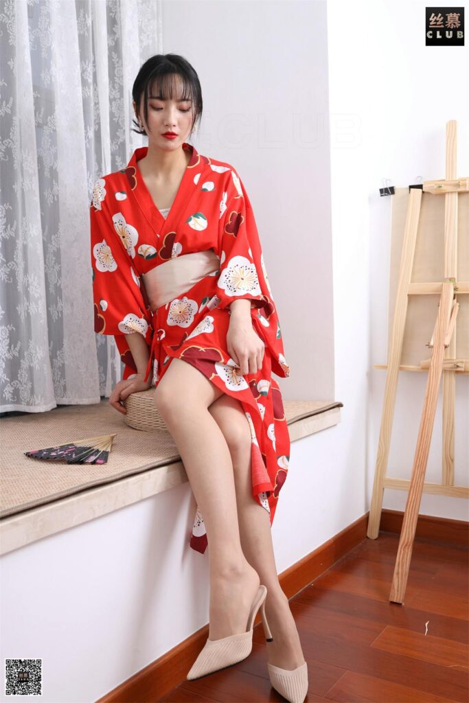 [絲慕GIRL]特寫(xiě)集 TX010 佳佳《和服》[87P/379MB]插圖2