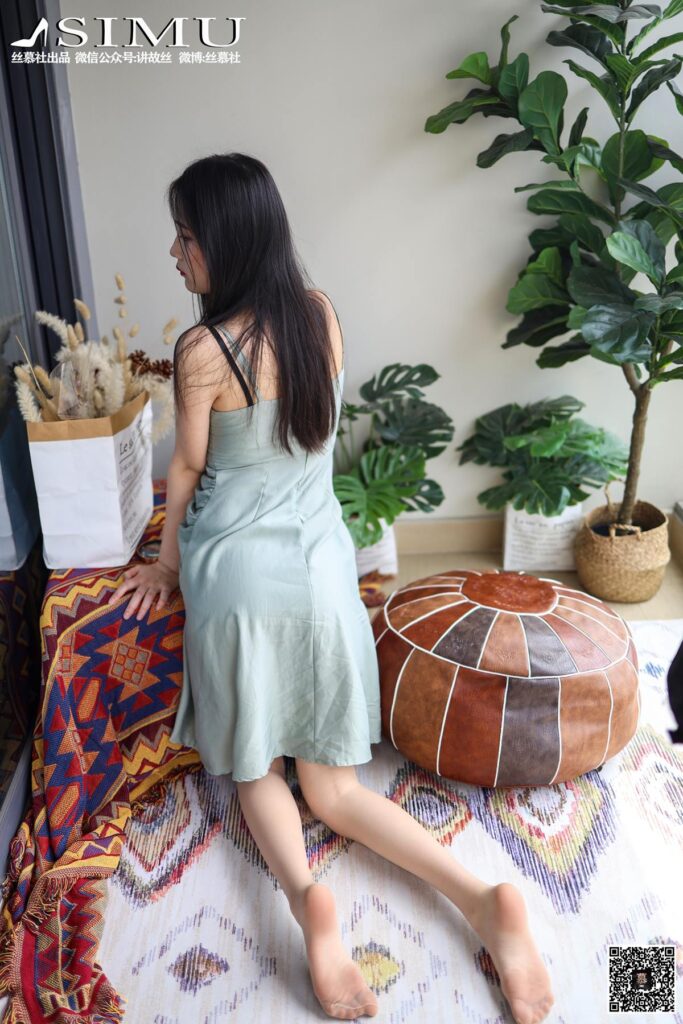 絲慕寫真 特寫集 TX024 熙熙《陽臺(tái)玩絲的熙熙》[79P/178MB]插圖3