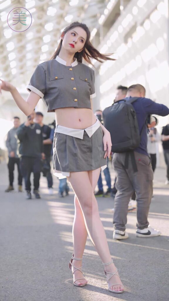 NO.0459 2023 廣州車展 Racing Model 車模抖音網(wǎng)紅隨拍07[1V/390MB]插圖1