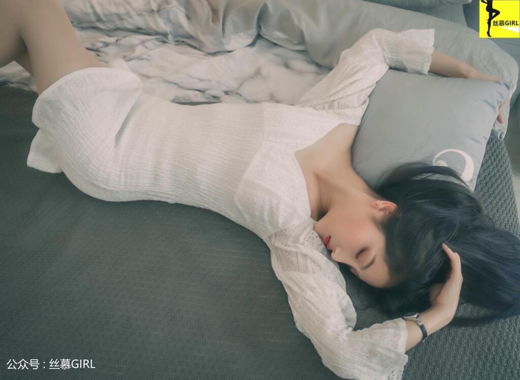 絲慕寫(xiě)真 第030期 《絲夢(mèng)》[51P/53.8MB]插圖1