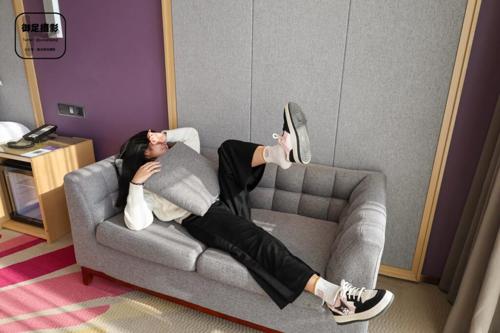 御足攝影 NO.015 – 板鞋白棉襪[74P/1V/2.50GB]插圖4