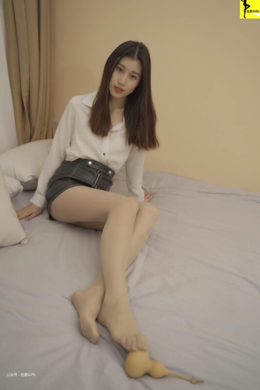 絲慕寫真 第035期 模特：悅悅《賞絲悅目》[84P/87.6MB]-無料攝影圈