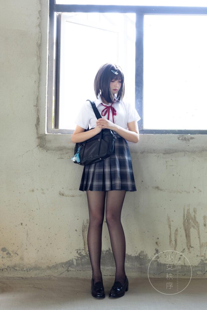 少女秩序 GR04L 黑絲JK[73P/1.44GB]插圖1